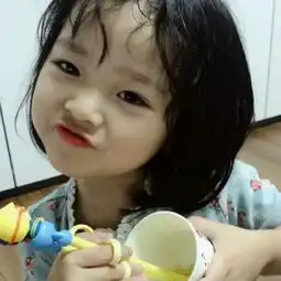 又想骗我生孩子系列韩国网络最火女童权律二高清无水印图