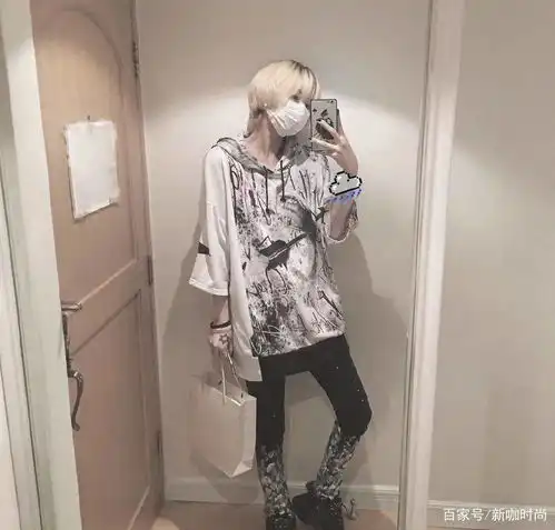 窦靖童妹妹越穿越偏,穿印花套装留金色短发,比姐姐还叛逆