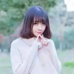 男人一边爱你,一边爱着别人,才会有这四个表现,女人要看清评价