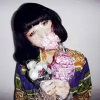 个性洒脱的时尚女生qq头像