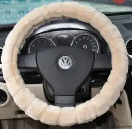 女人爱美没有错但切勿穿着高跟鞋开车