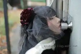 寂寞妹纸伤不起真人版舔门把手的女孩第二弹