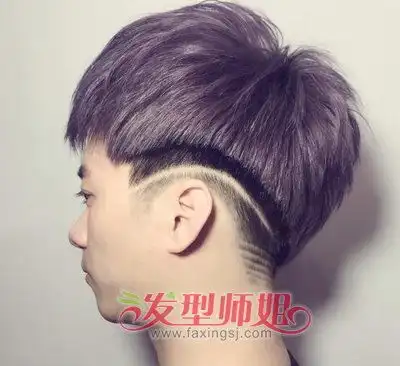 男生的发型都有哪些男生两边划痕的发型