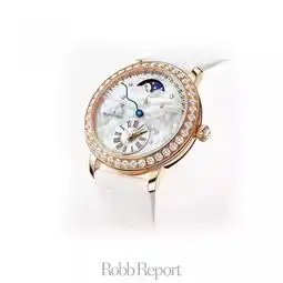 时光机腕表星空宝石这块精巧至极的宝物曾是女王的专属