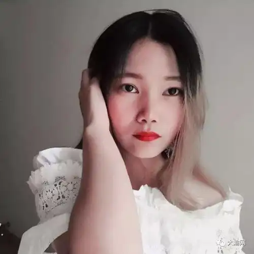 姻缘来了l天蝎座的专一小姐姐喜欢穿正装的成熟男生