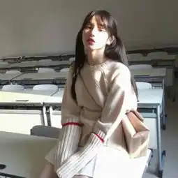 2018清纯美女头像长发飘飘我喜欢的人也情深似海地喜欢着别人