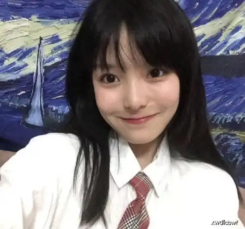 对女生胸部不好的4个坏习惯,还在青春期的00后,别踩雷