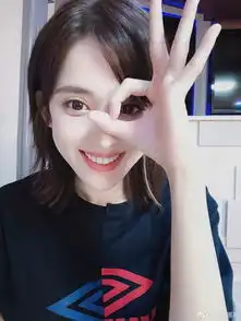 组图猫系美少女古力娜扎pose百变捧脸甜笑可爱满分