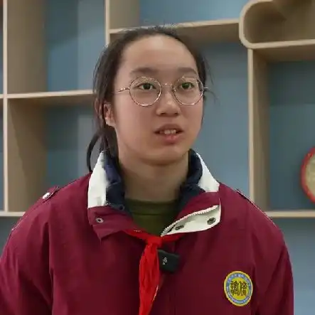 13岁女孩刘思忱,牛