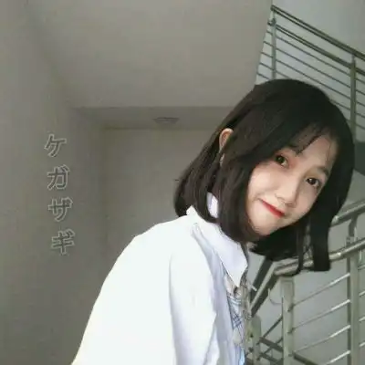 女生头像可爱单纯清新,面带微笑甜美的美女