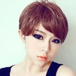 短发女生头像唯美短发女生头像