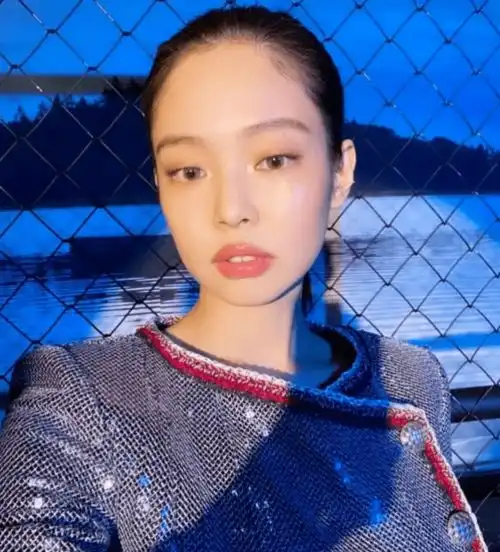 盘点韩国女团的顶级神颜,后天美女进化史有哪些值得我们参考