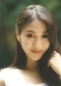 中韩人气娃娃脸女星陈意涵文根英郑爽