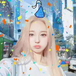 甜美女生头像笑容满面的女生头像