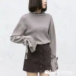 靠超长大衣遮一下,减肥是明年春天的事
