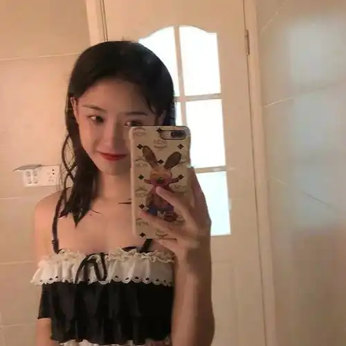 头像如果黑夜太难熬,我陪你日夜颠倒
