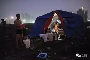 90后女民工和男工混住每天工作超10小时