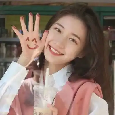 女生真人头像吹着晚风看海就你和我