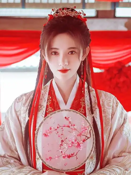 鞠婧祎的古装简直美轮美奂,太养眼了美女古装红衣网易订阅
