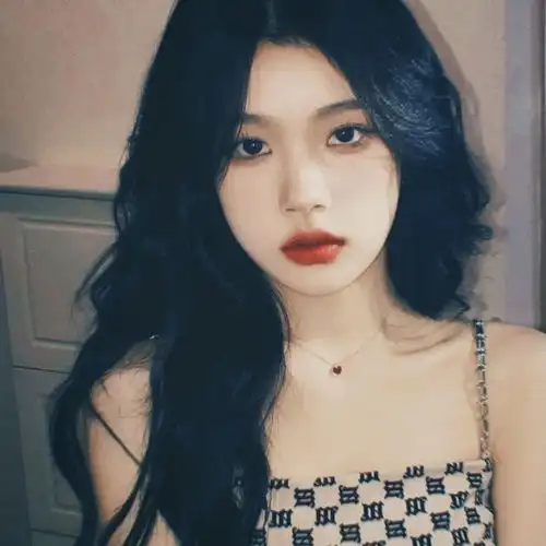 像风聆听我的声音女生头像