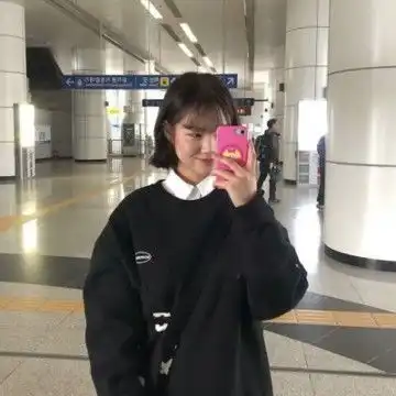 笑容甜美女生头像2021最火爆
