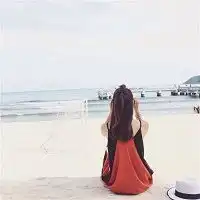 最新高清版唯美女生背影头像无法拒绝悲伤的诱惑