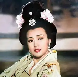 40岁女星变20岁少女,化妆相当于变相整容星style