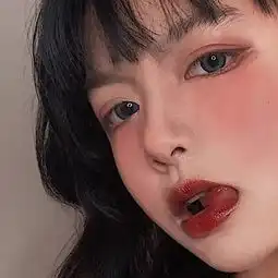 头像时间会让你看清每一张脸,久伴会让你知道每一颗心