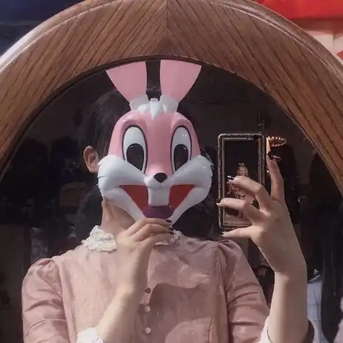 搞怪头像不发朋友圈了,思念的滋味你们慢慢体会
