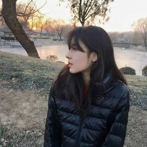 超高颜值阿的江小女儿亮相,相貌白皙娇美阿迪娜神似迪丽热巴