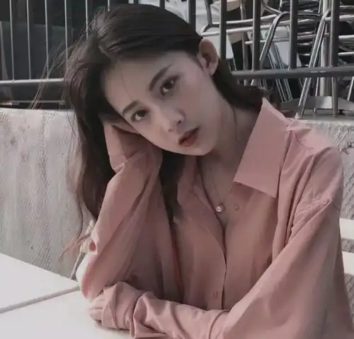 女生脸上有3条线不要慌,颜值会越来越高,直男见了都心动