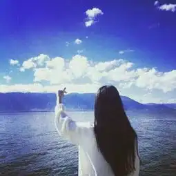 最新好看的美女头像背影带伤感不懂我就请不要靠近我
