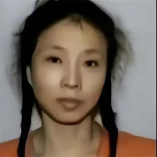 回顾她囚禁千名女孩窝点设在警局对面,重庆黑道教母多狂