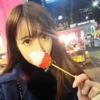 她纯洁她无暇我世故我复杂唯美qq女生头像