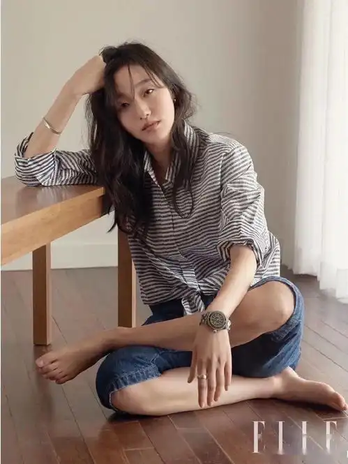 最美不过单眼皮女生留长发