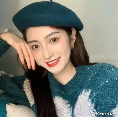 女生冬天买帽子,不可错过的4款,时尚保暖还显脸小