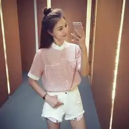 当前流行的时尚防晒轻薄透气衬衫个性又不失女人昧