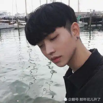 这4种东西,男生如果不愿意给你,那么可以考虑分手了