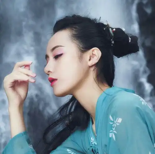 这五个生肖女,生肖虎平时就很幽默,生肖龙他们的头脑很清醒