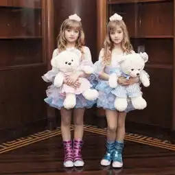 巴西小女孩为改变命运的选美超模梦组图