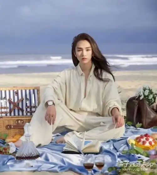 汉服美女撞脸赵今麦,网红变身真人版sd娃娃,这还需要开滤镜吗