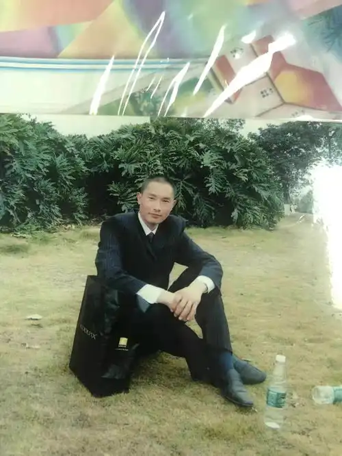 渠县男子陈亮11年与家人失联