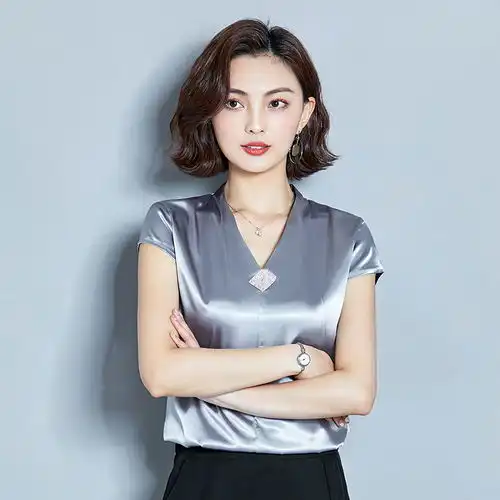 91792019夏季衬衣女短袖显瘦大码上衣缎面v领宽松仿真丝衬衫