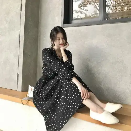 微胖女生穿出复古风,撩起你的女人味