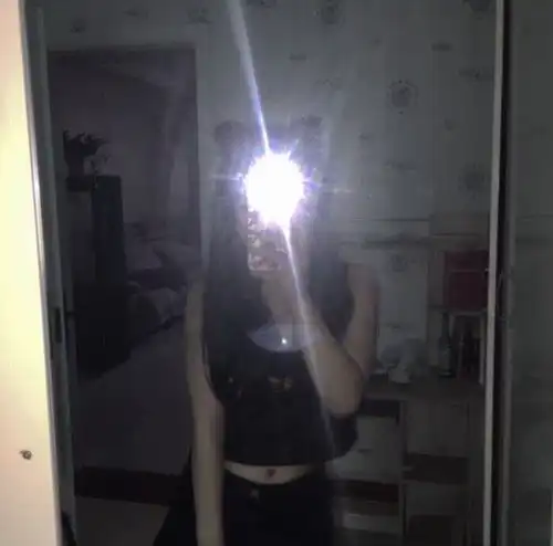 不露脸女生头像这世界有朝夕与四季