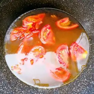 酸甜美食番茄鸡蛋汤的做法酸甜美食番茄鸡蛋汤怎么做滋滋d美味的菜谱