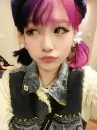 可爱女生头像,签名,网名一套...急........