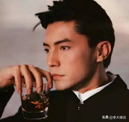 气质不行就别演硬汉,6位男明星,站在那就是人间富贵竹
