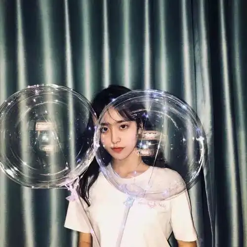 一个人真的爱你的时候,是不会让你感觉到忽冷忽热可有可无的
