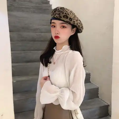 自带仙气的木耳边平价上衣,散发浪漫复古和小清新风格